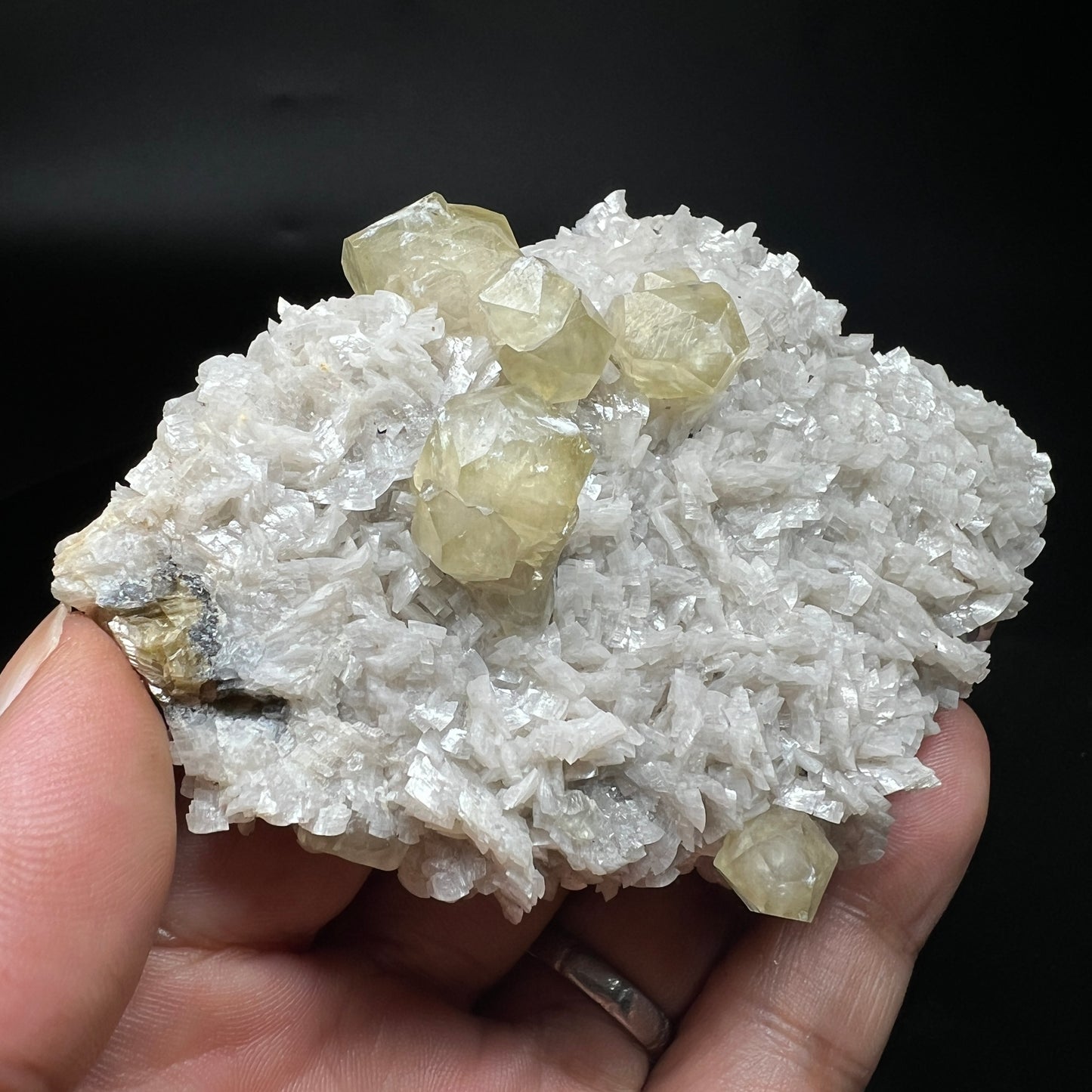 Calcite + Dolomite (Free shipping)