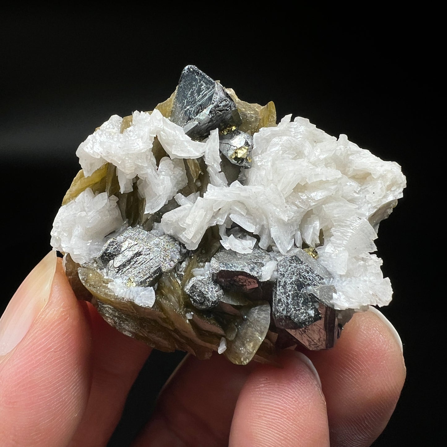 Tetrahedrite + Chalcopyrite + Siderite + Dolomite (Free shipping)