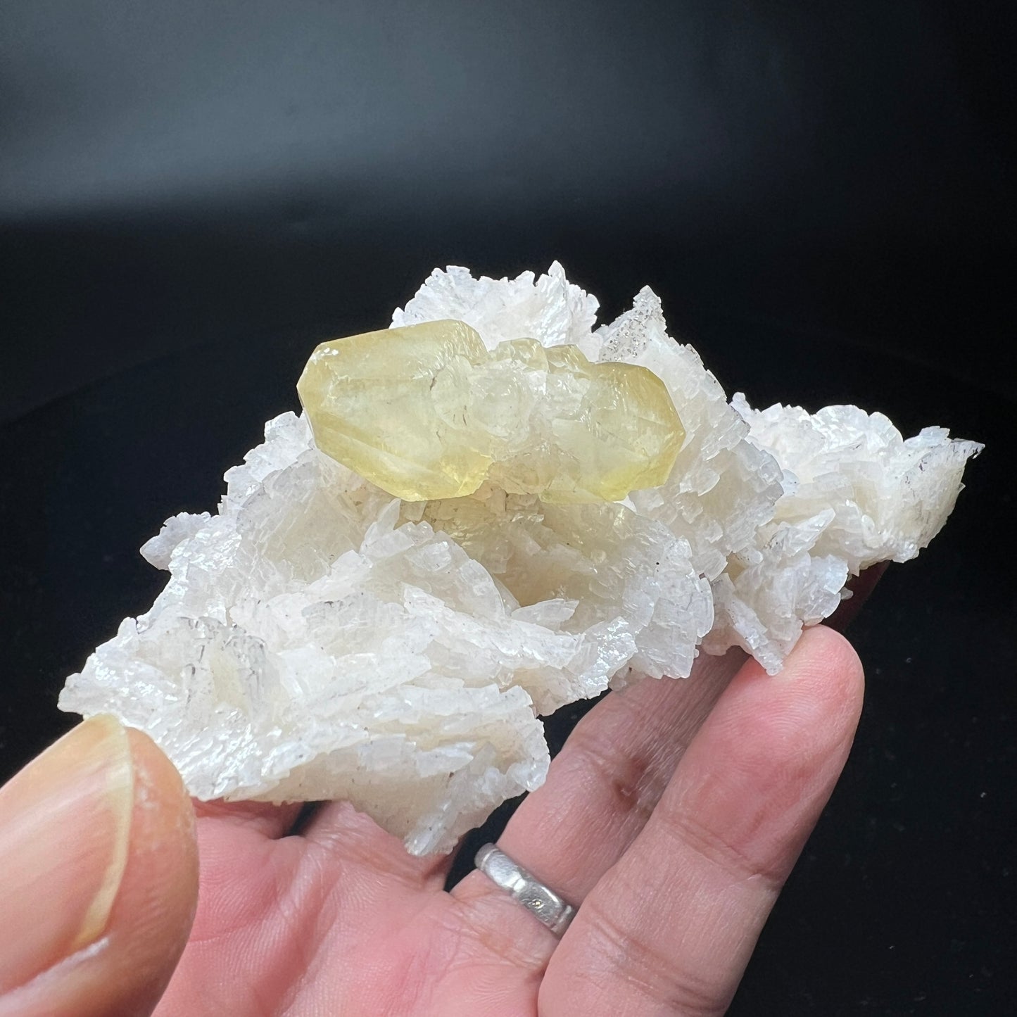 Calcite + Dolomite (Free shipping)