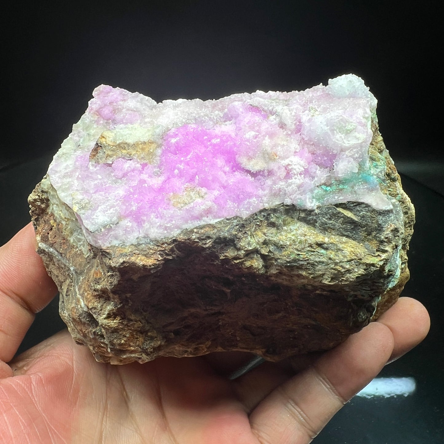 Aragonite (Free shipping)