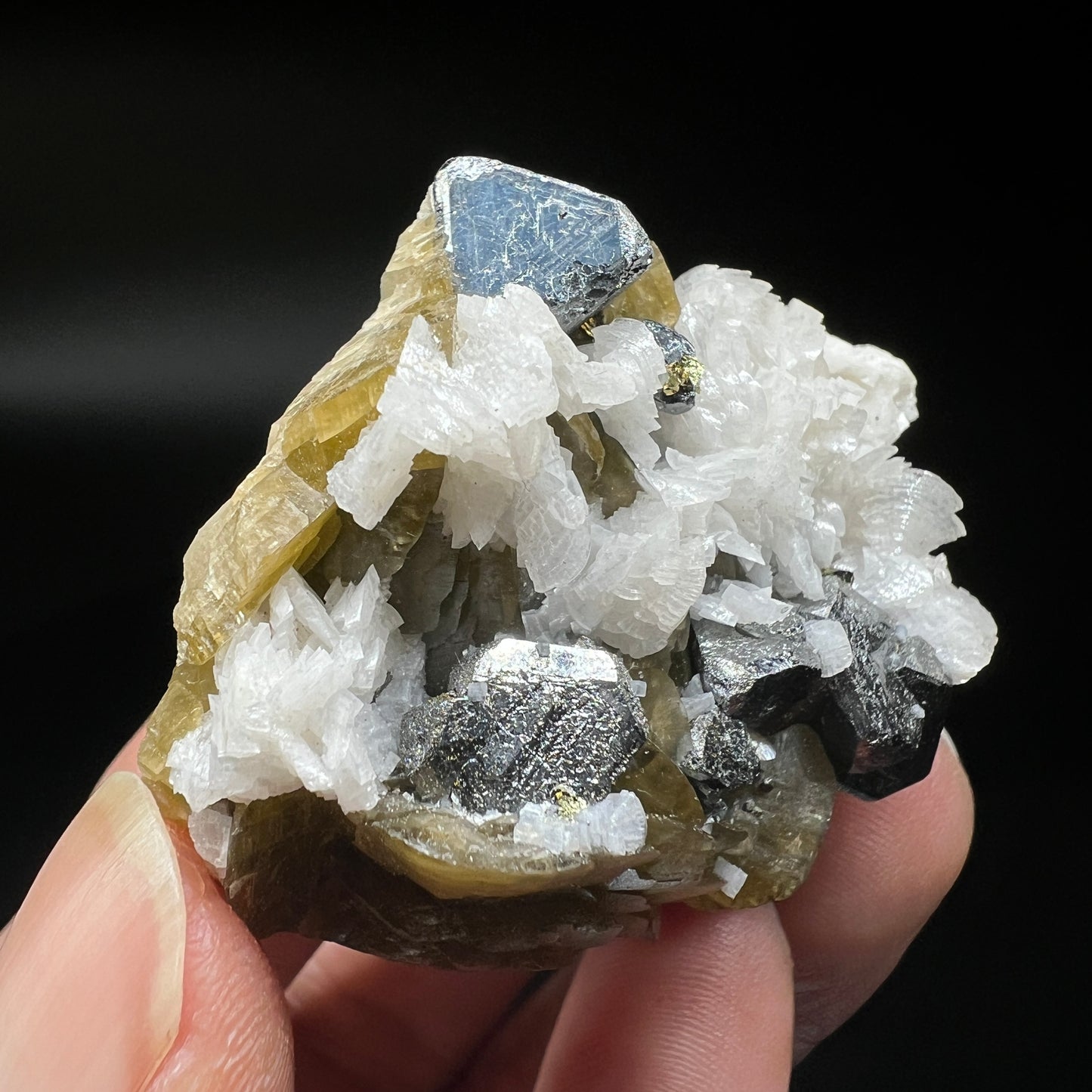 Tetrahedrite + Chalcopyrite + Siderite + Dolomite (Free shipping)
