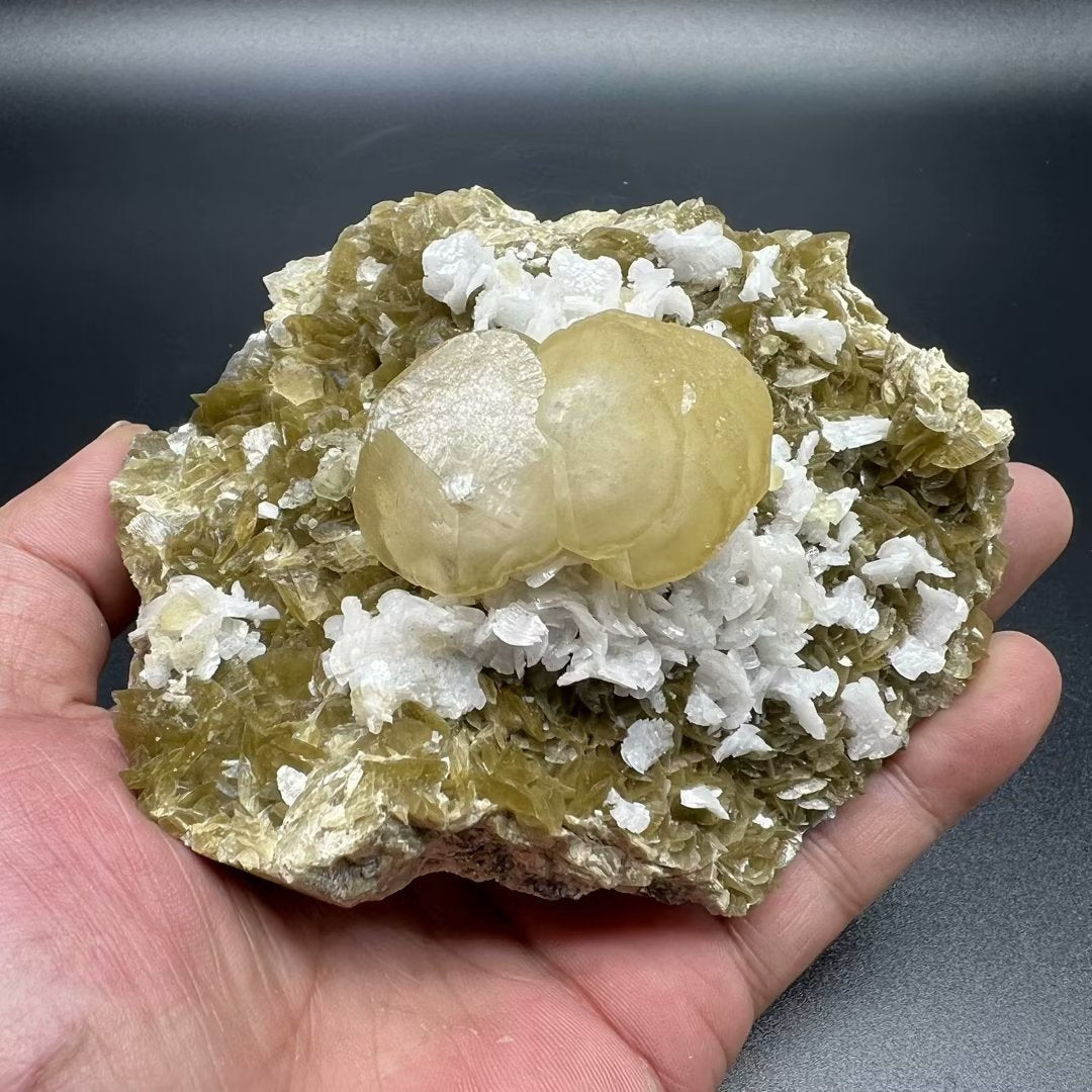Calcite + Dolomite + Siderite (Free shipping)