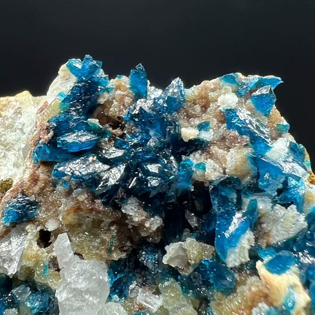 Veszelyite + Quartz (Free shipping)