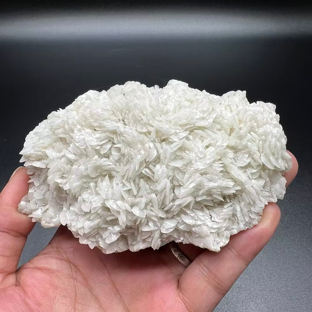 Dolomite (Free shipping)