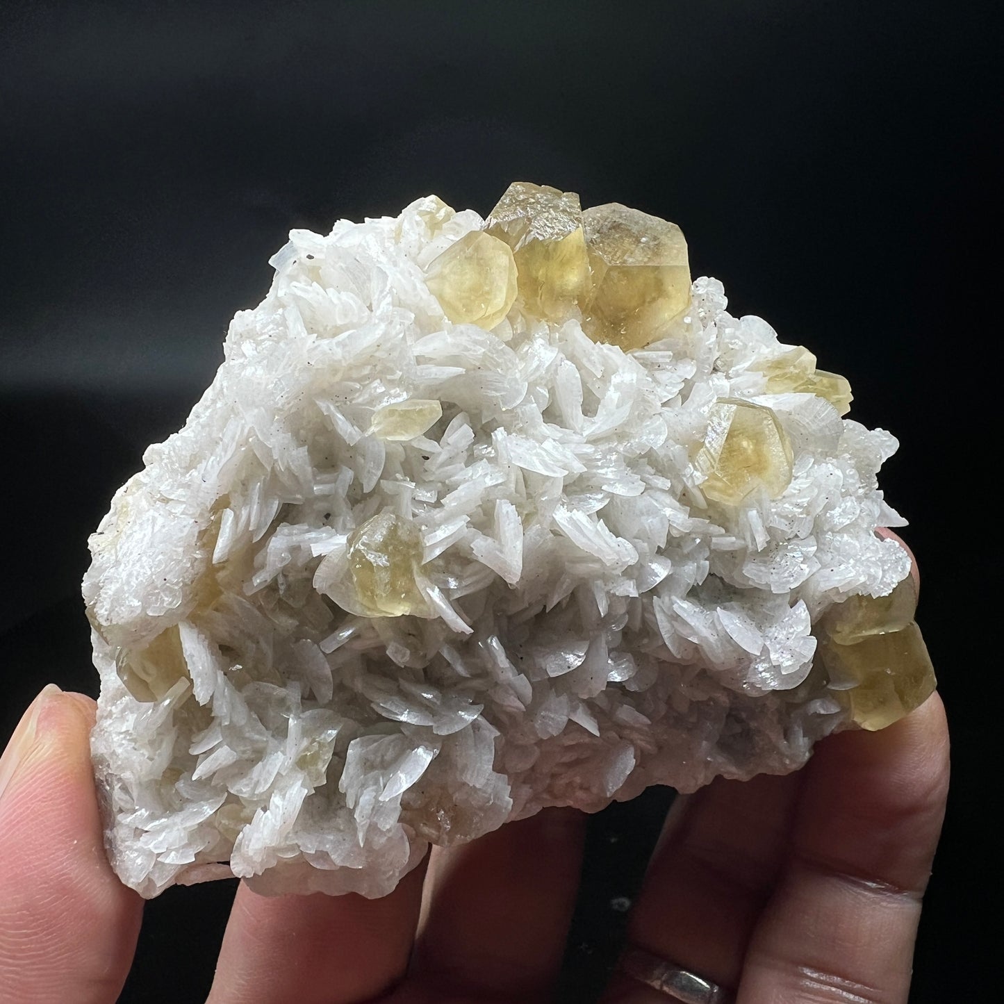 Calcite + Dolomite (Free shipping)