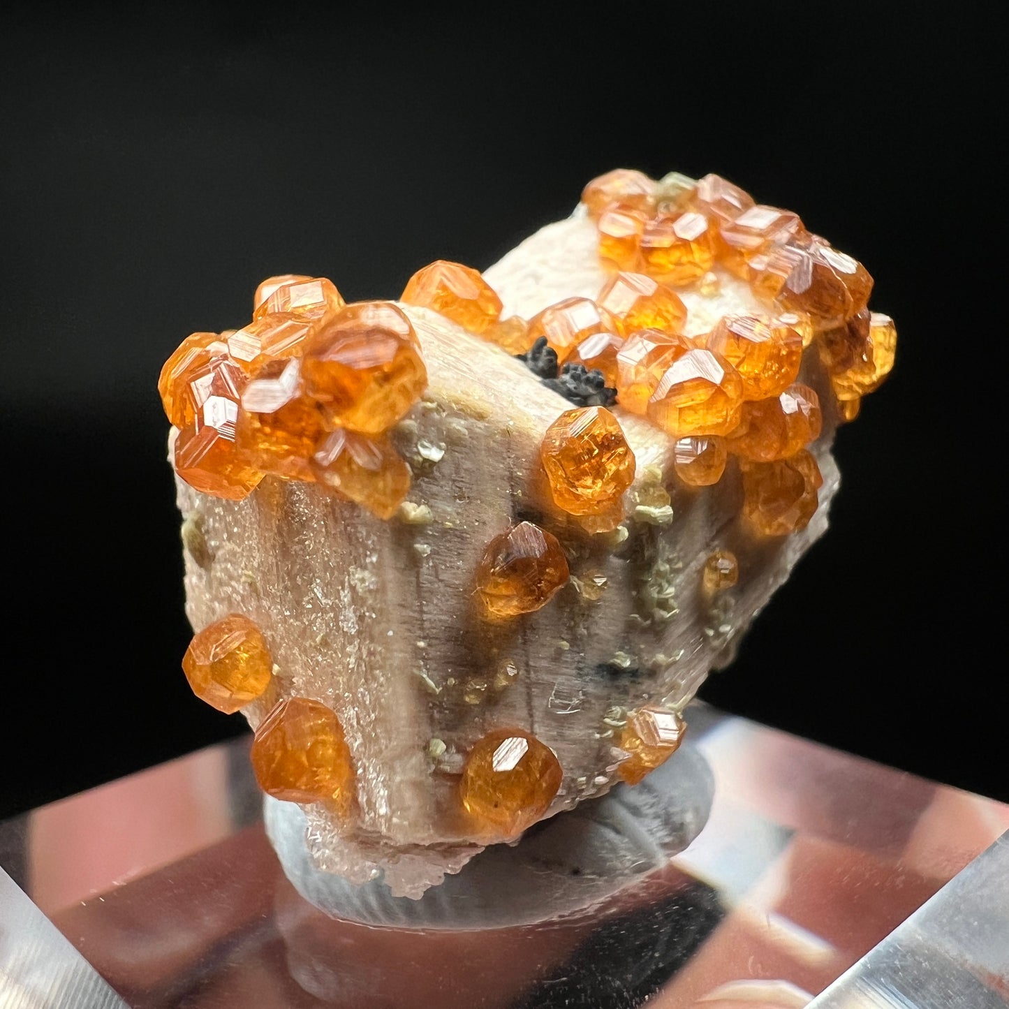 Spessartine + Feldspar (Free shipping)