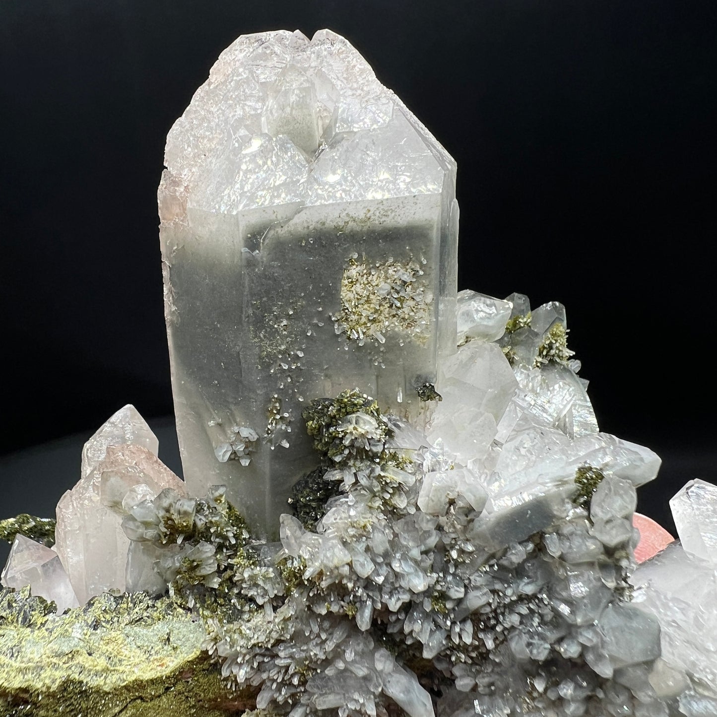 Quartz + Epidote (Free shipping)