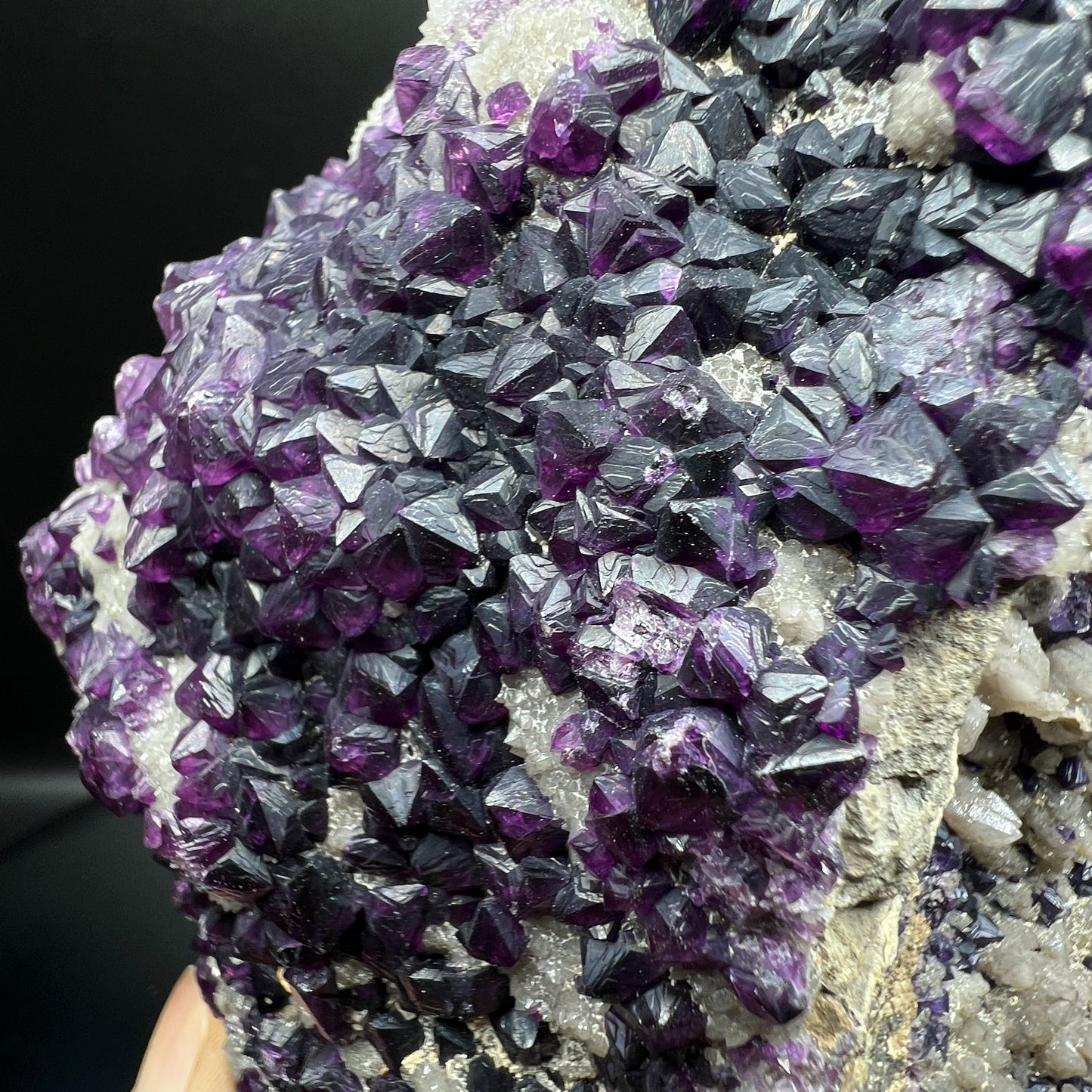 Rare Large crystals Triangular trioctahedron fluorite (Free shipping)
