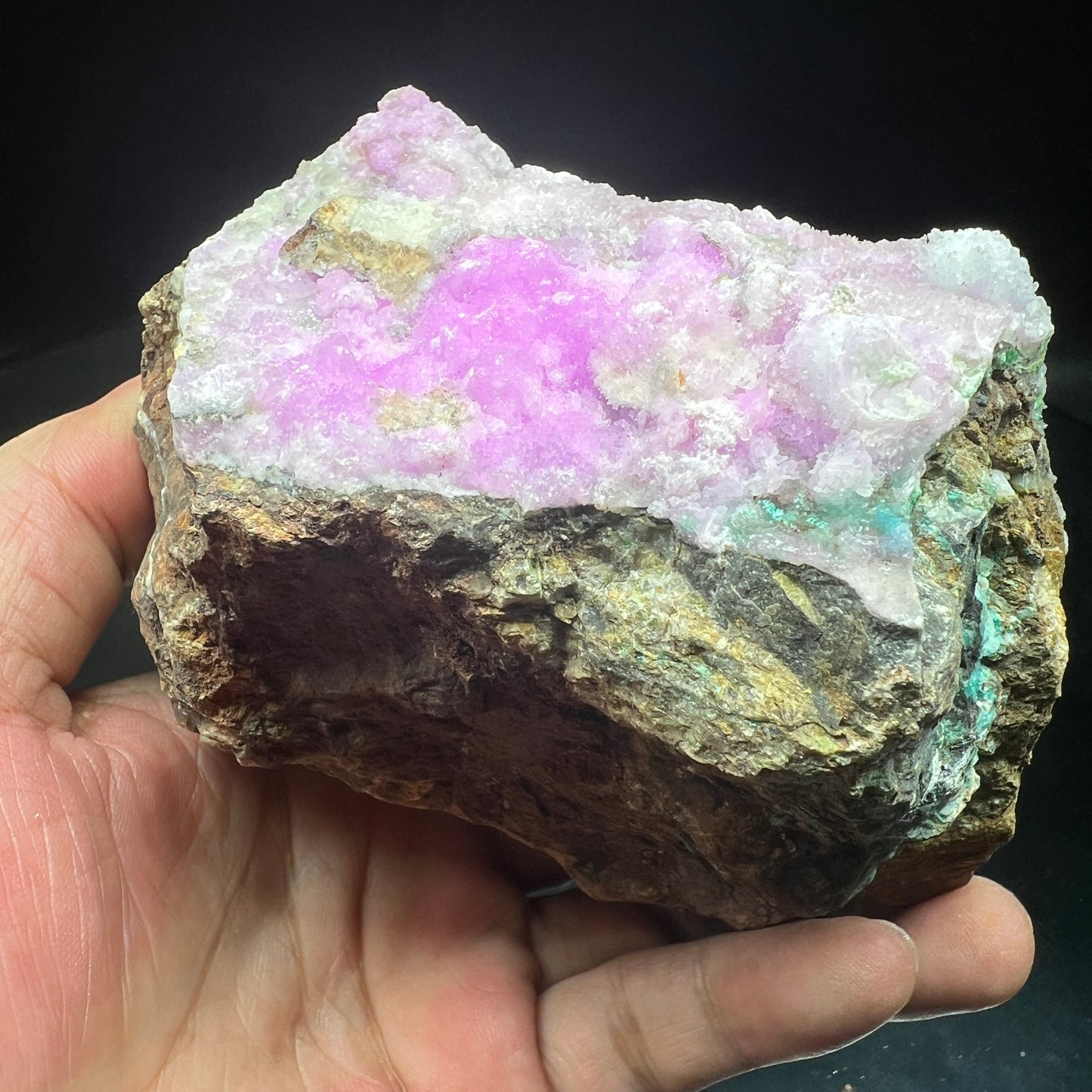 Aragonite (Free shipping)