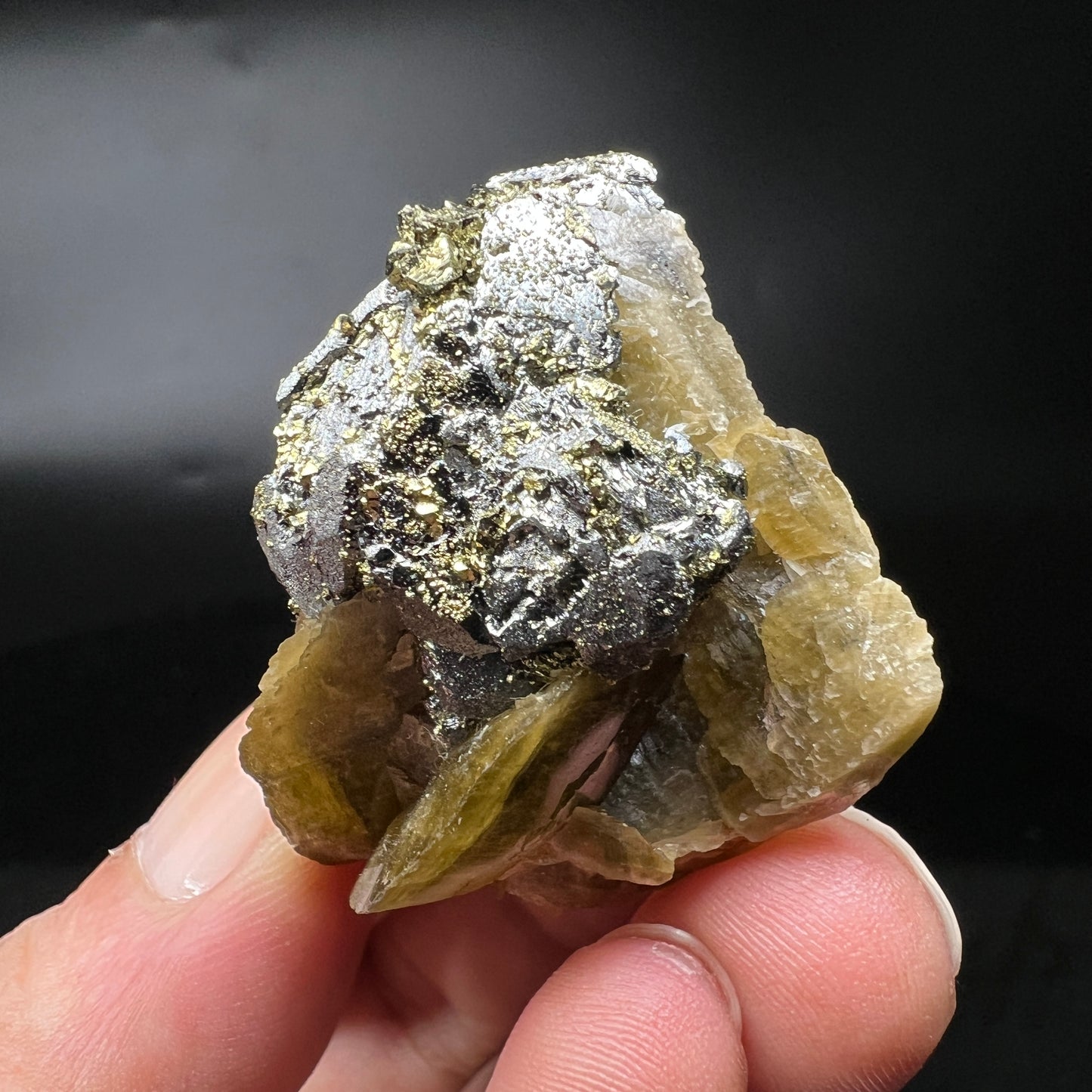 Tetrahedrite + Chalcopyrite + Siderite (Free shipping)