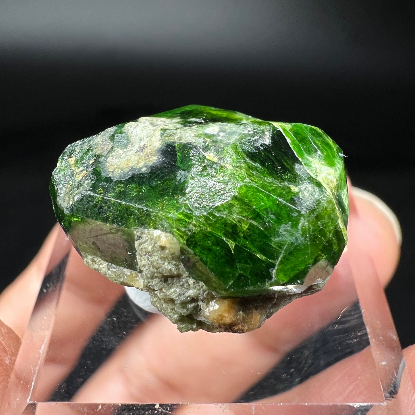 Large crystals Demantoid (Free shipping)