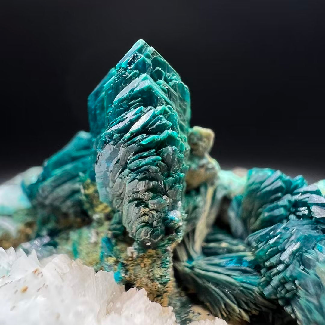 Large crystals Veszelyite (Free shipping)