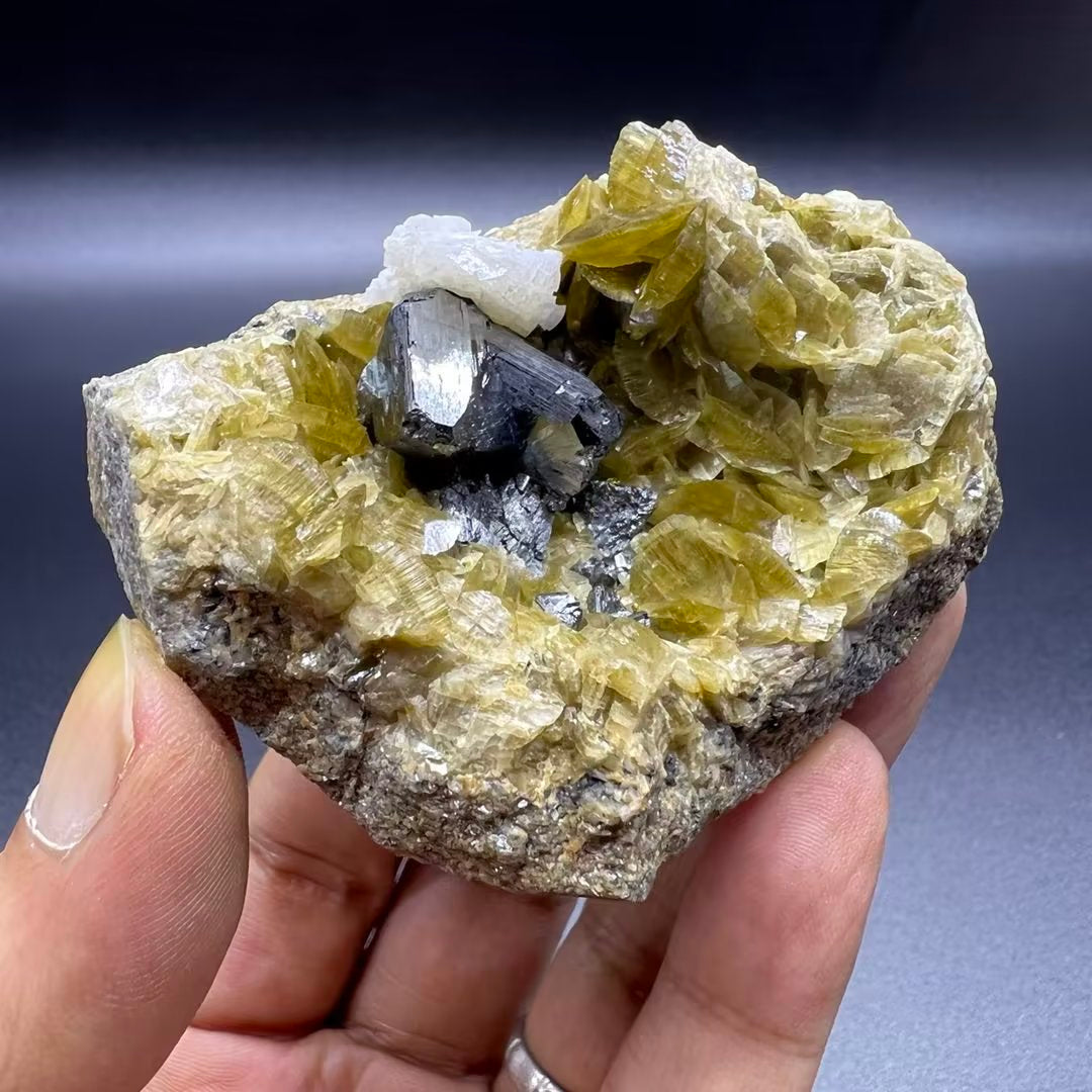 Tetrahedrite + Dolomite + Siderite (Free shipping)