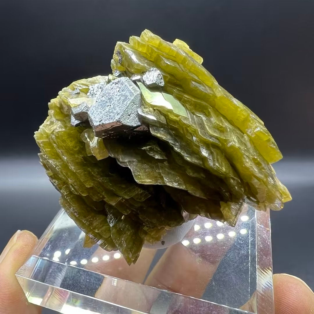 Tetrahedrite + Siderite (Free shipping)