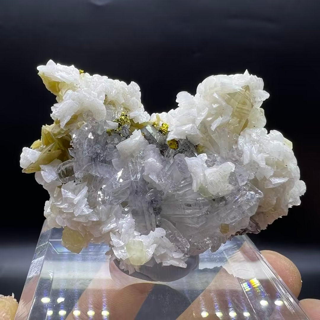 Tetrahedrite + Chalcopyrite + Dolomite + Calcite + Quartz + Siderite (Free shipping)