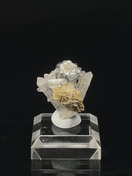 Floaters Tetrahedrite + Two-ended termination Quartz + Siderite (Free shipping)